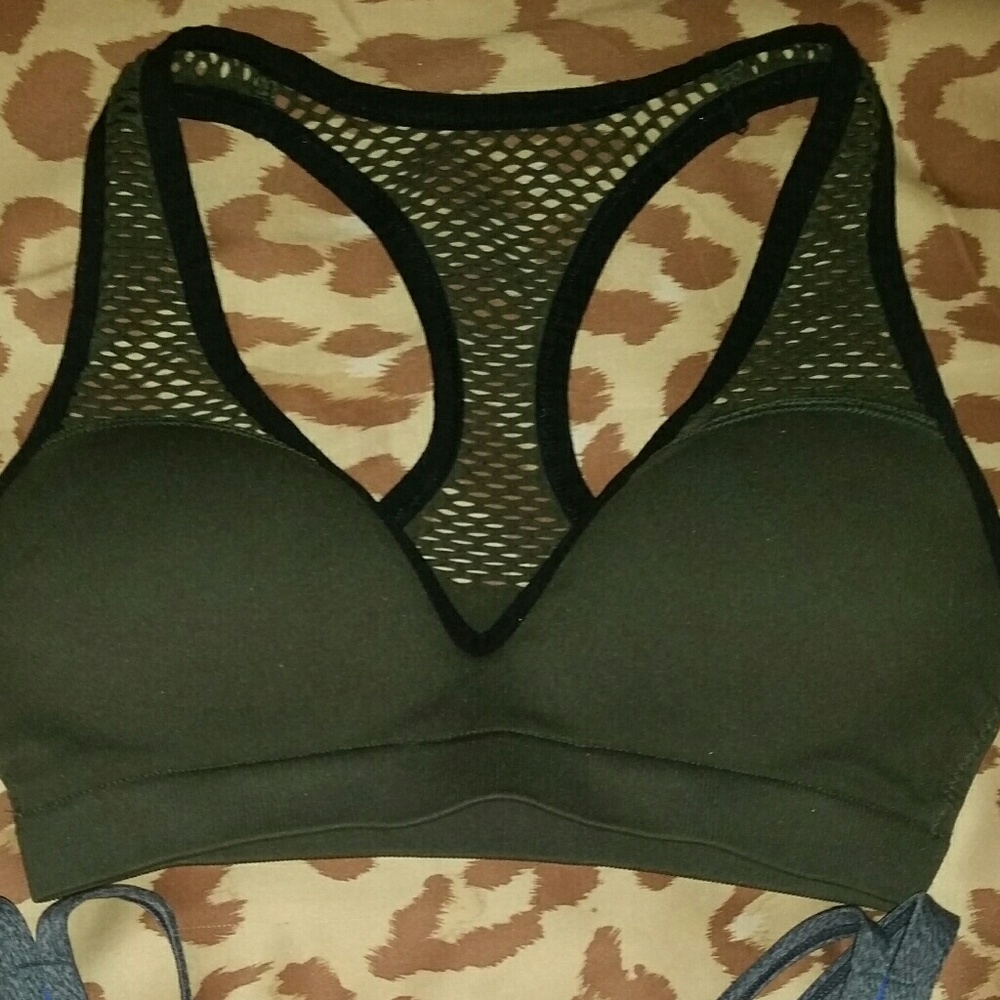 PINK Victoria's Secret Push-up Sport Bra XS