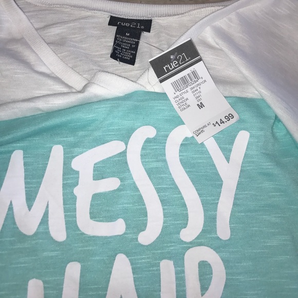 3/4 Length Top (NWT) - Picture 3 of 3