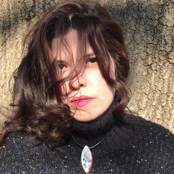 Jewelry - Picture 2 of 4