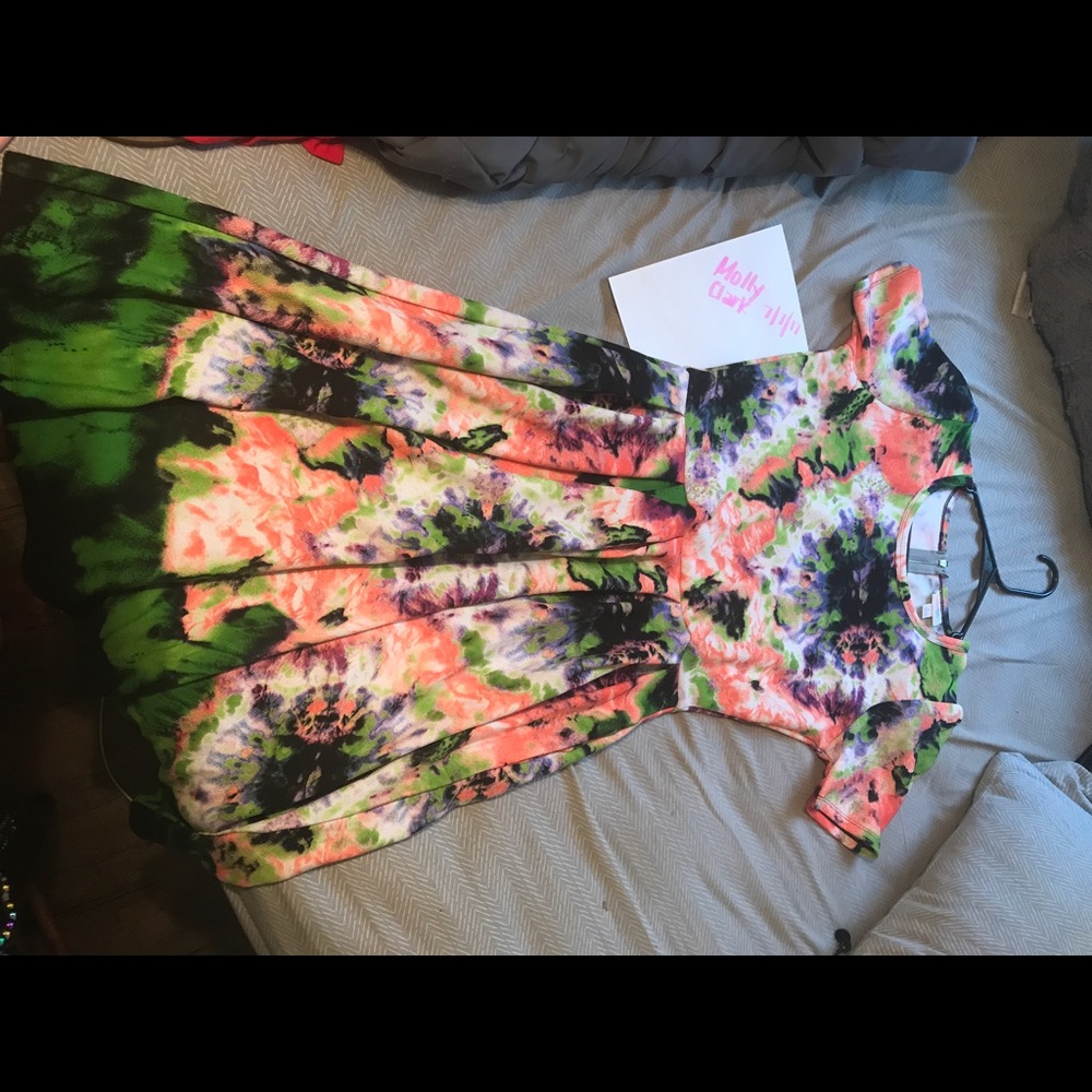 Large EUC tie dye Lularoe Amelia