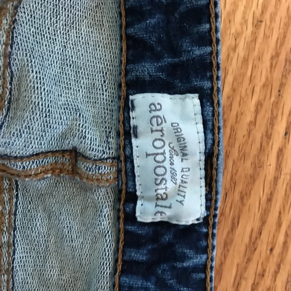 Medium Wash Aeropostale Skinny Jeans - Picture 4 of 4