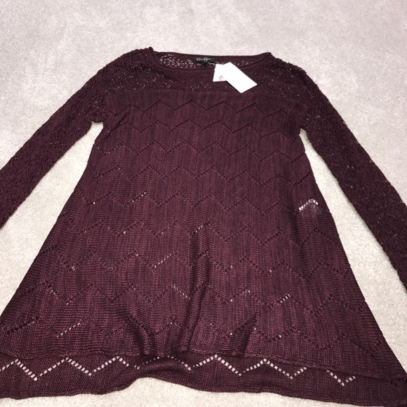 Jessica Simpson Sweater - Picture 2 of 5