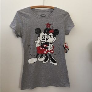 NWT Disney Mickey & Minnie Heart Hug Tee Grey