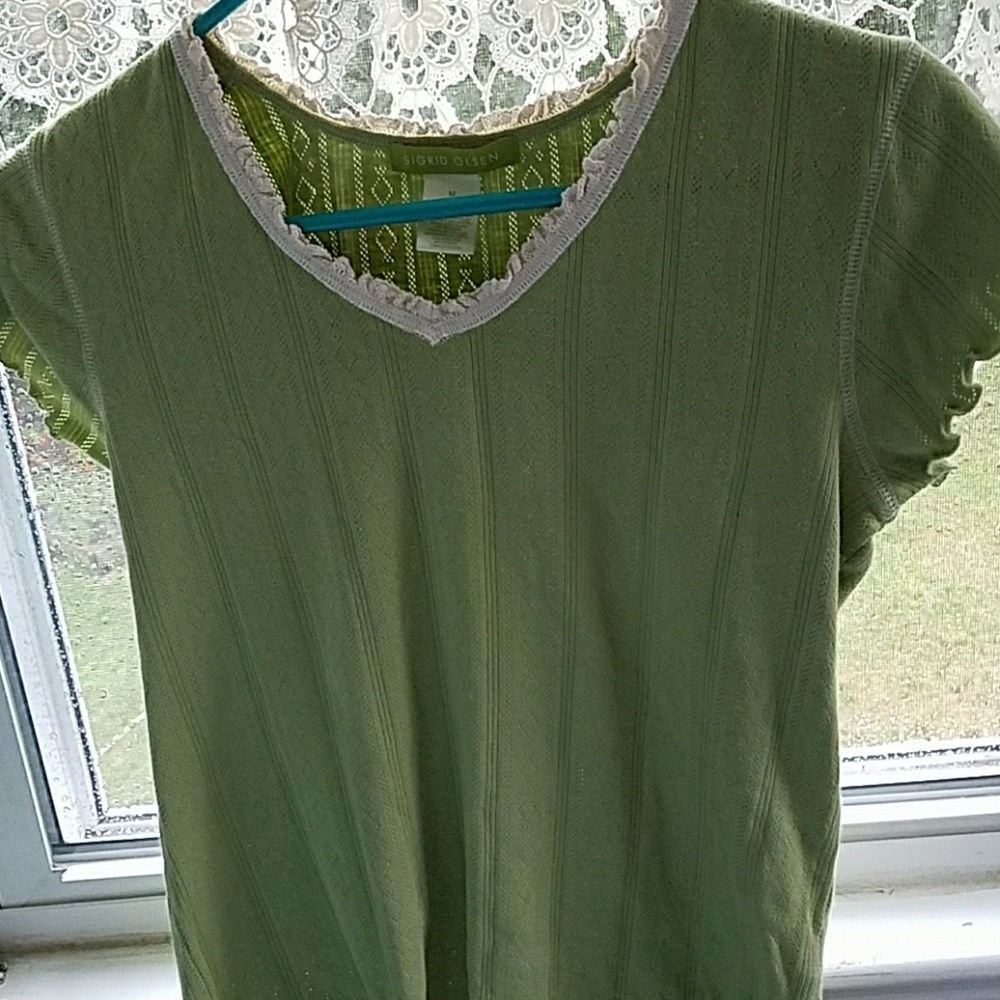 Sigrid Olsen v-neck tee