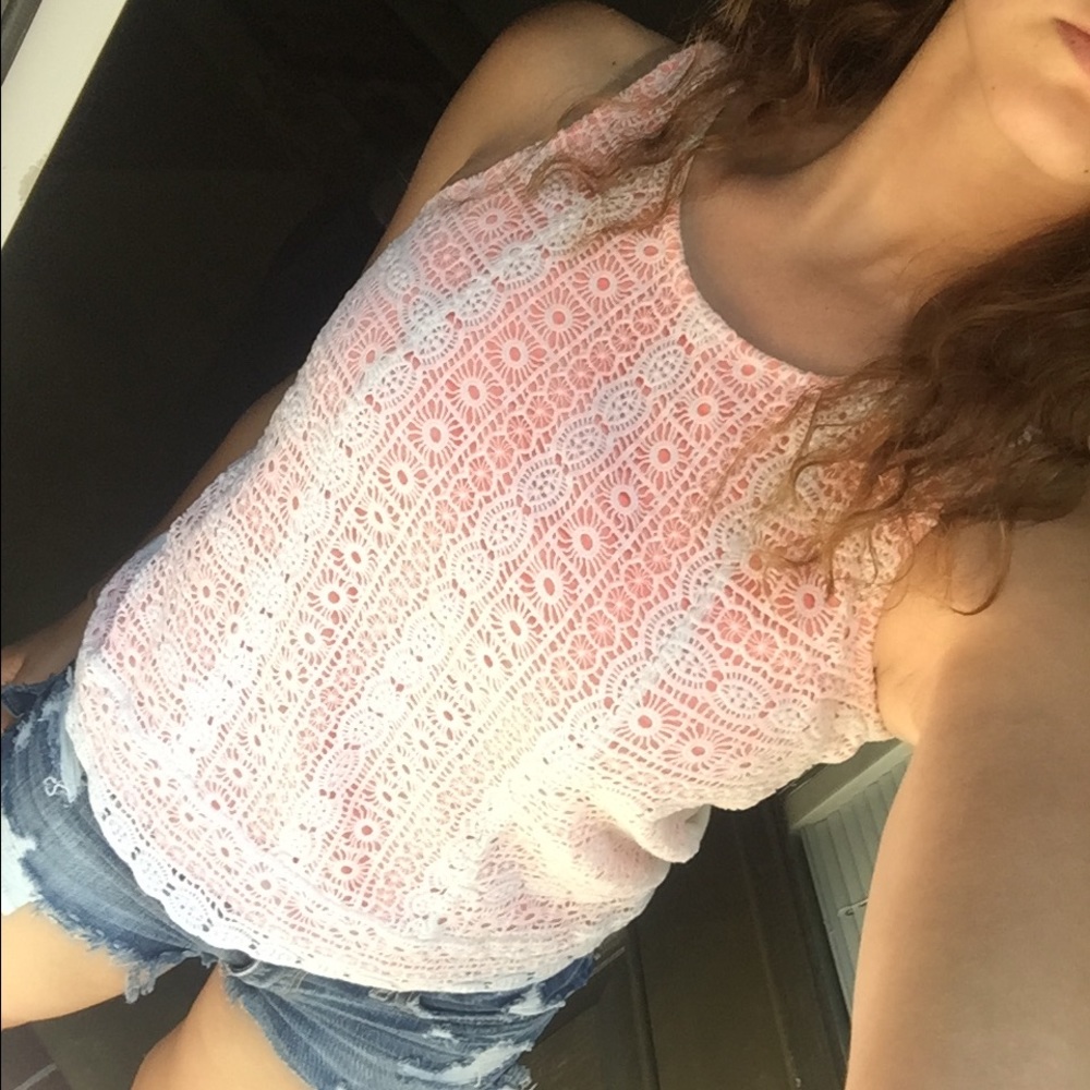 cute crotchet american eagle tank top!