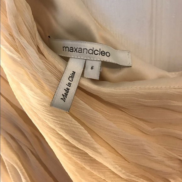 🎉🎉SALE🎉🎉BCBG max and Cleo dress - Picture 5 of 5