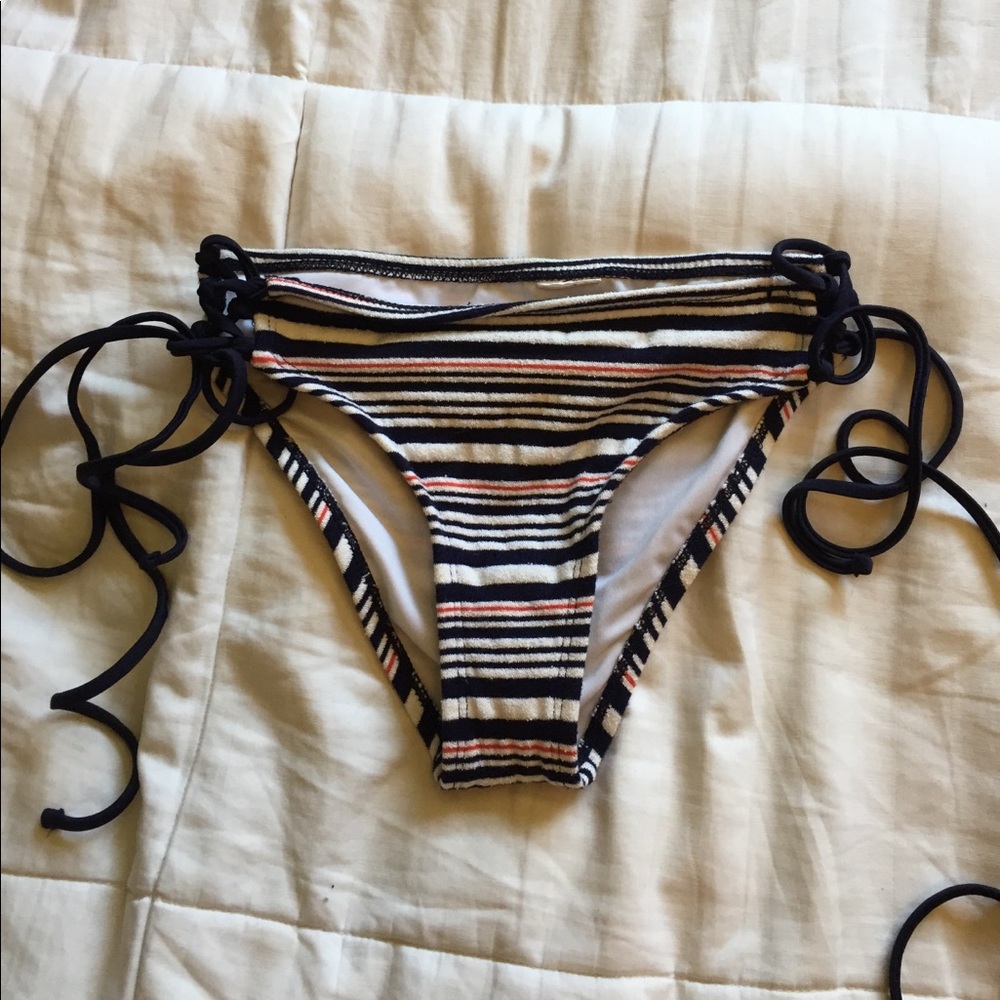 Stripped bikini