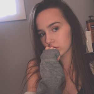 Meet your Posher, Mikayla