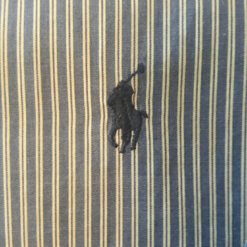 button down shirt - Picture 2 of 3