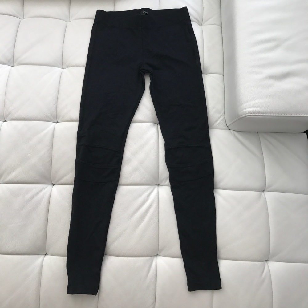 Women's Black Aqua Leggings