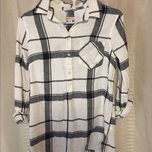 Flannel button down collared shirt or tunic