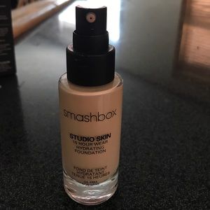 Smash box foundation