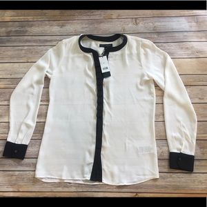 Banana Republic black and white blouse