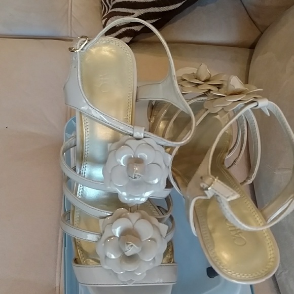 Taupe Color Heels - Picture 2 of 2