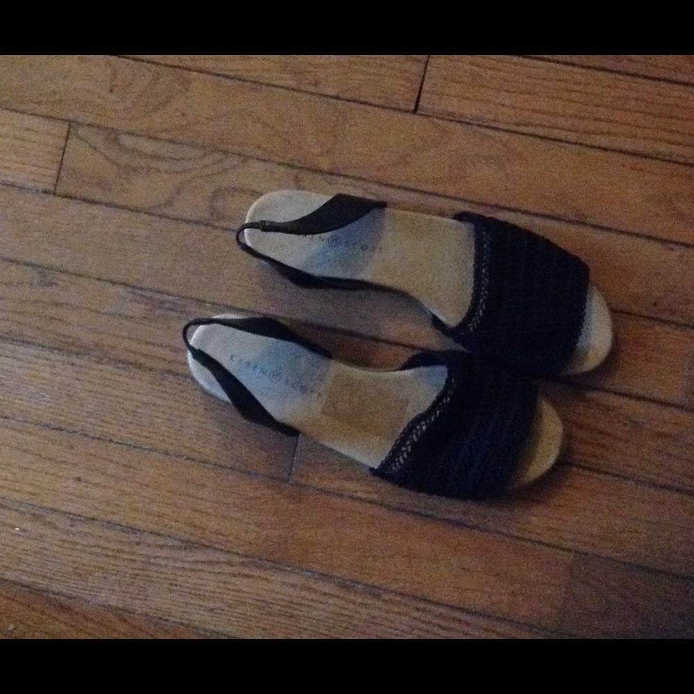 Karen Scott Sandals