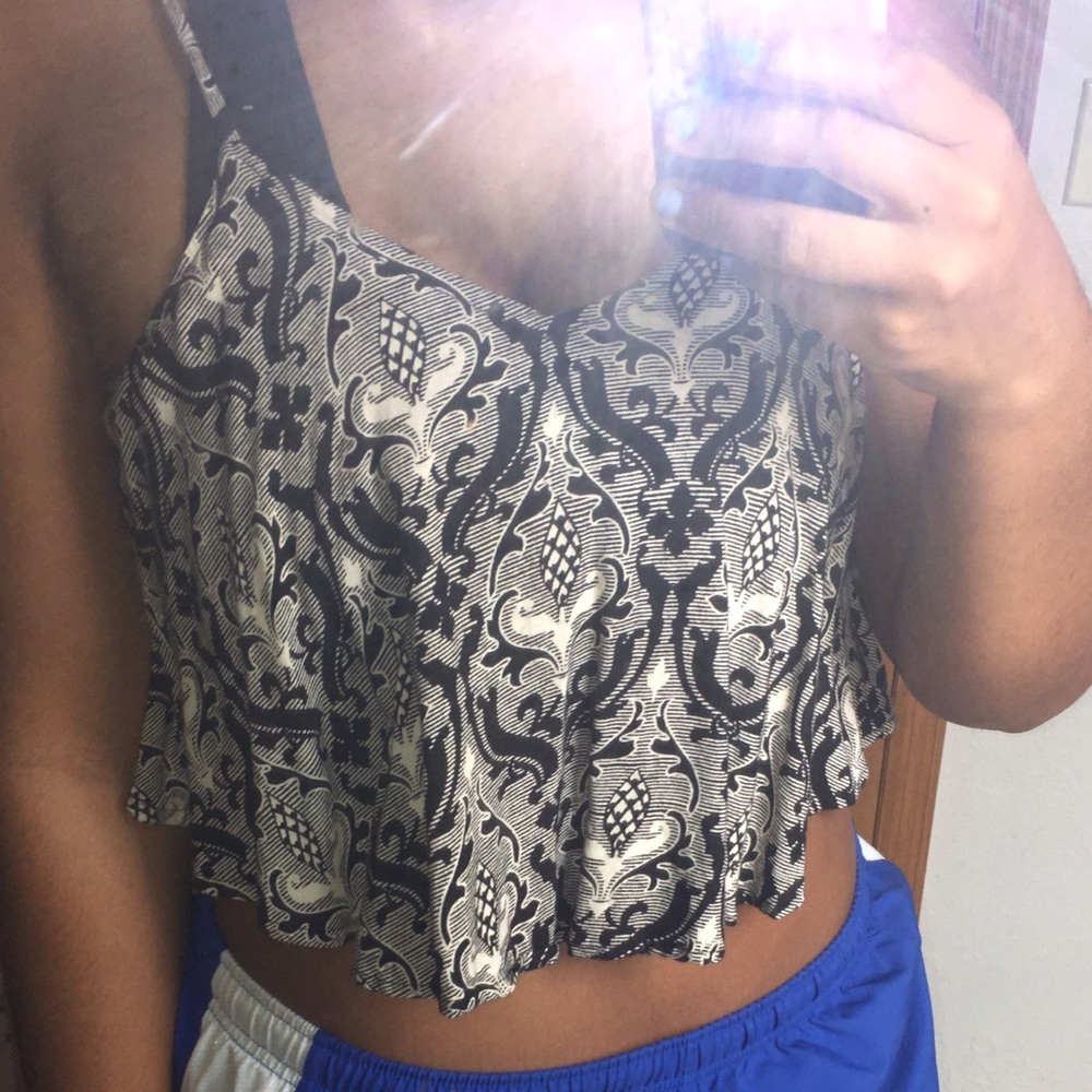 Black and white tank top