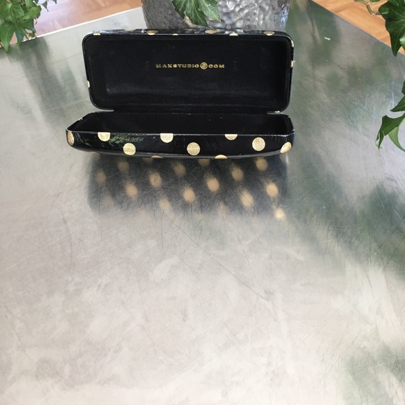 MAX STUDIO GLASSES CASE - Picture 2 of 3