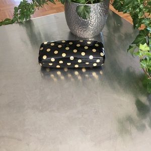 MAX STUDIO GLASSES CASE