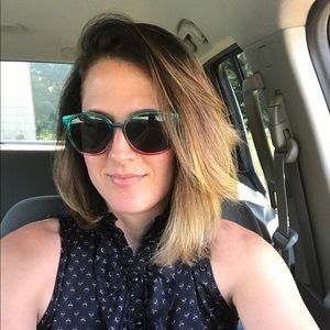 Meet your Posher, Gina