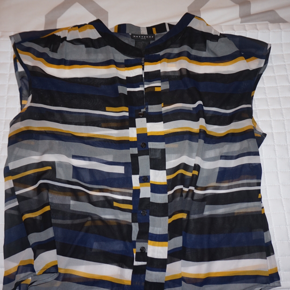 NEW LISTING!! 🎉 Pinstripe Sleeveless Blouse