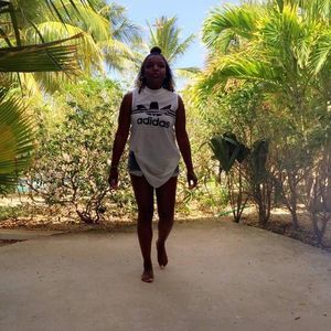 Meet your Posher, Nelle