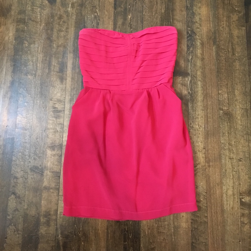 Red strapless dress