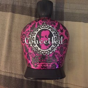 Indoor tanning lotion