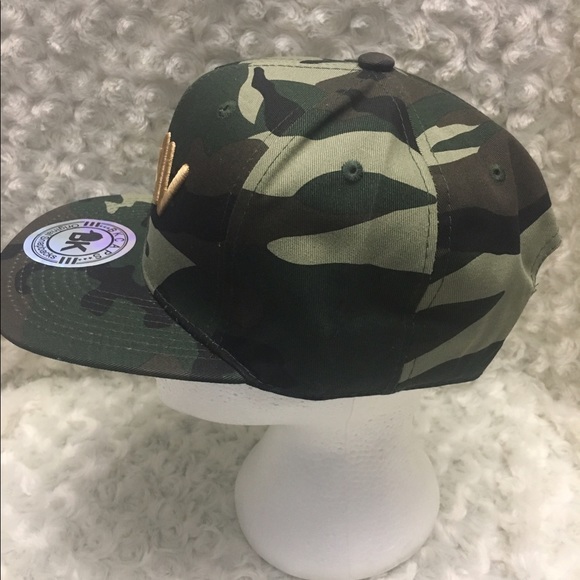 God Is Greater Than My High's Or Lows Snapback - Picture 4 of 4