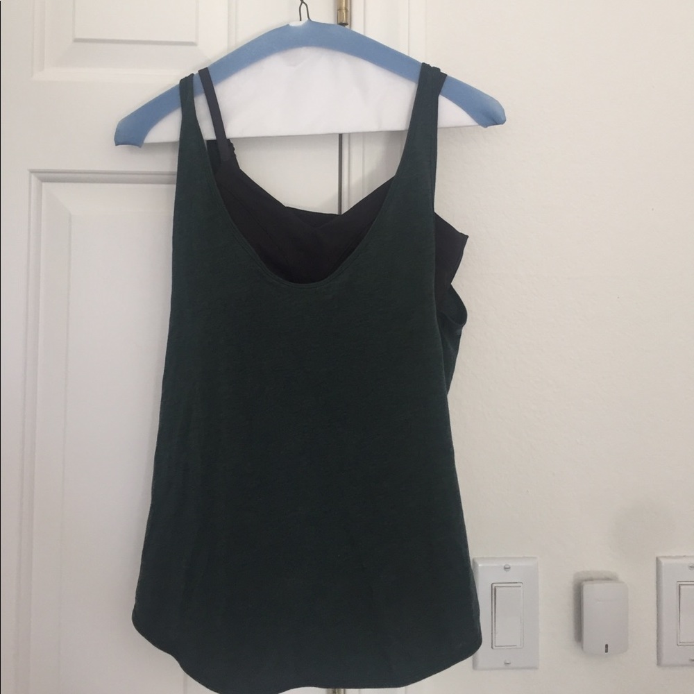 Lululemon butterfly back w/ built in bra tank top