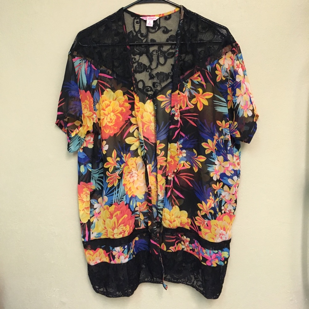 Light weight coverup