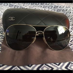 Chanel avaitor sunglass