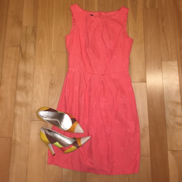 Multi-color BCBGirls heels. SIZE 5.5 - Picture 2 of 6