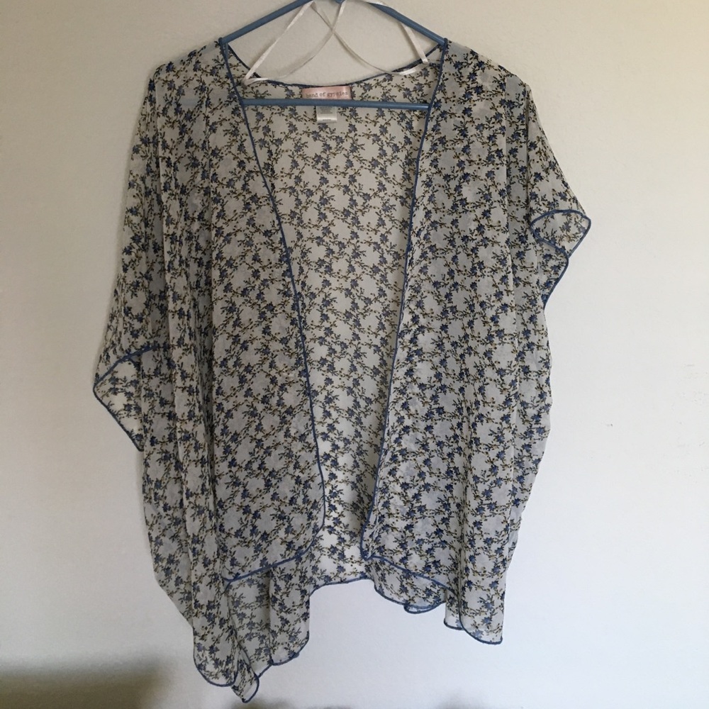 BABY BLUE AND WHITE KIMONO