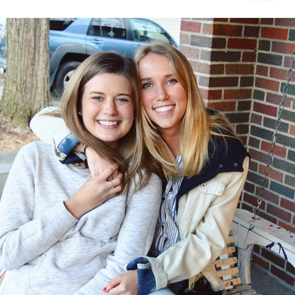 Meet your Posher, Devin - Picture 1 of 1