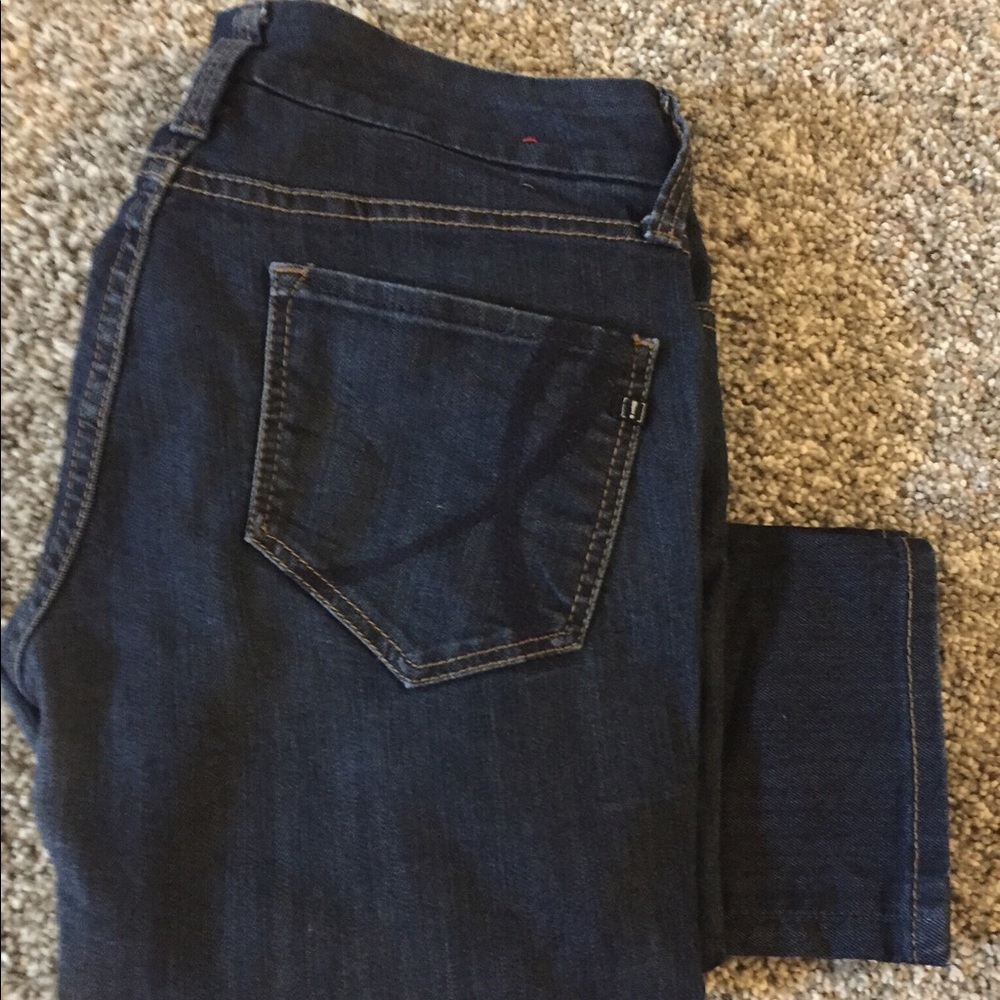 It! Skinny Jegging