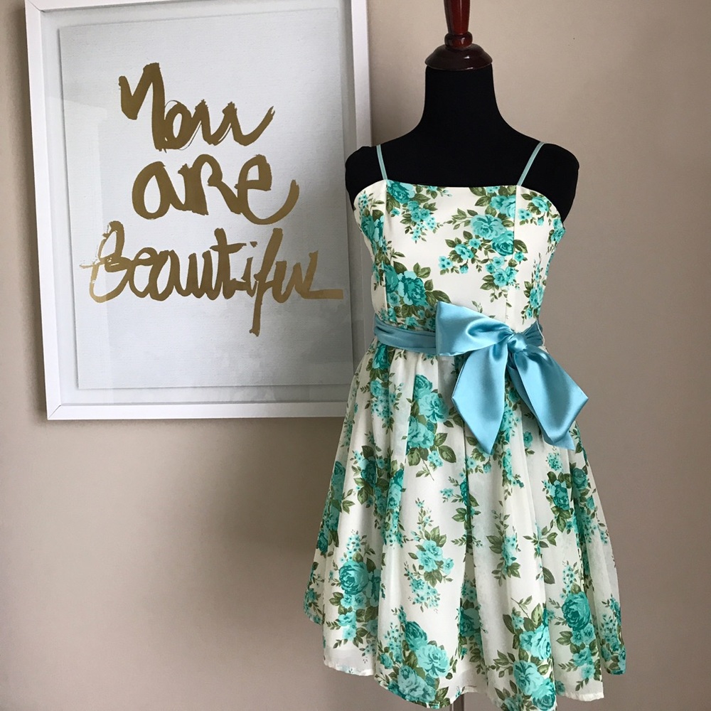 Floral Dress!