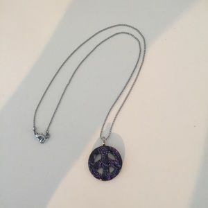 Peace sign necklace!