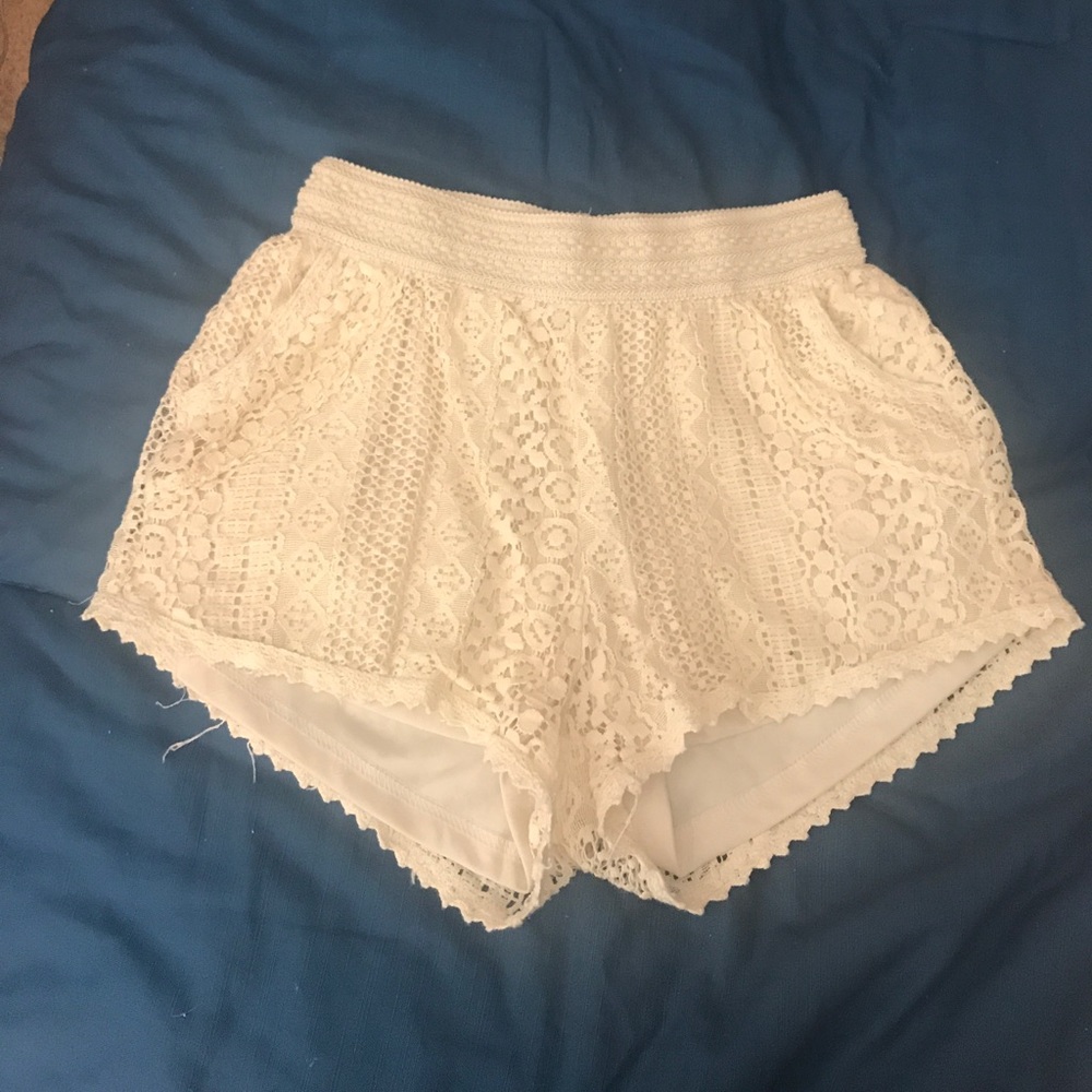 Crotchet shorts