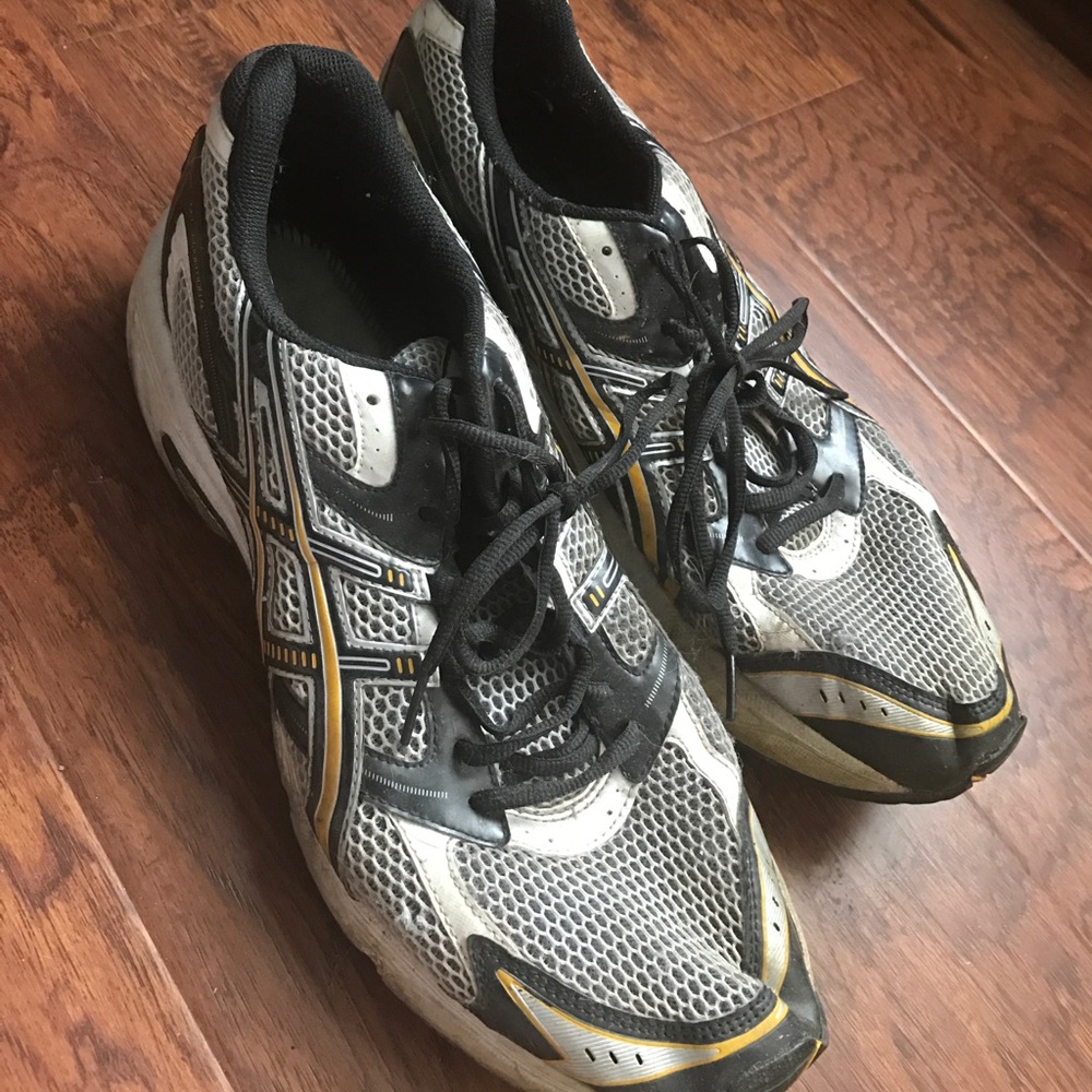 Asics shoe