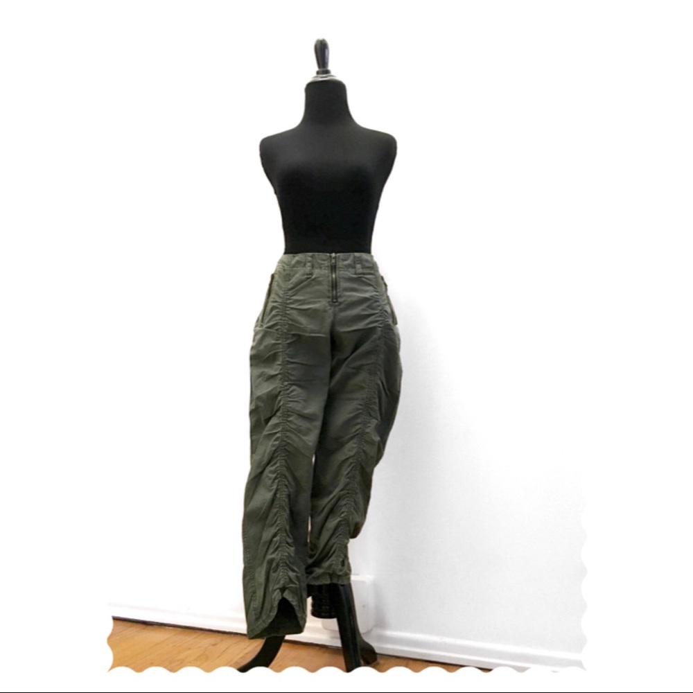 Olive Green Trousers with Zippered Pockets