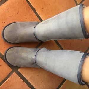 AUTHENTIC Classic Tall Grey UGG boots