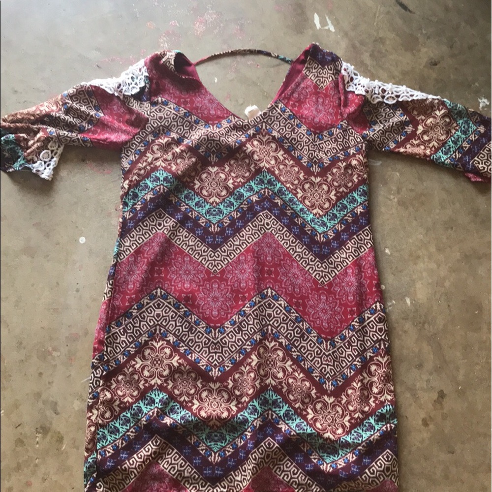 Dress - Picture 2 of 2
