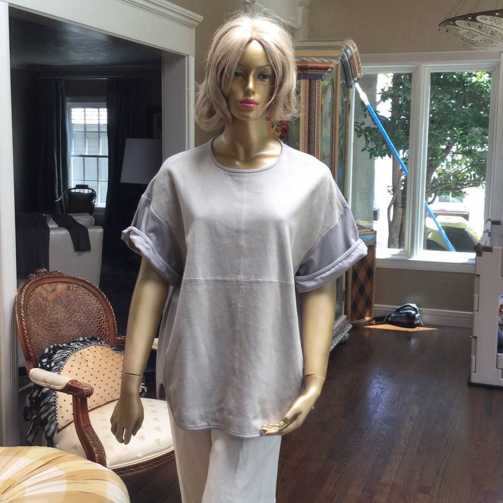 Cute grey and suede top