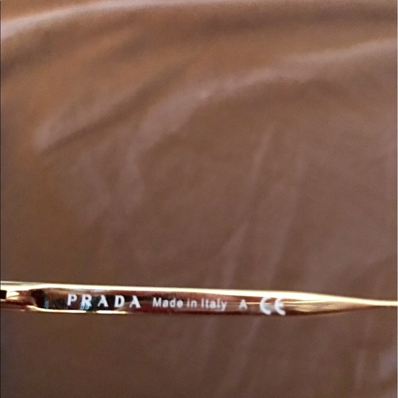 Prada sunglasses - Picture 3 of 5