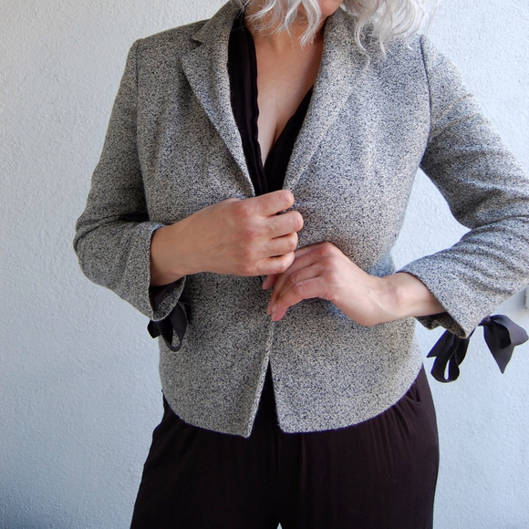 Ann Taylor Bow Blazer - Picture 3 of 3