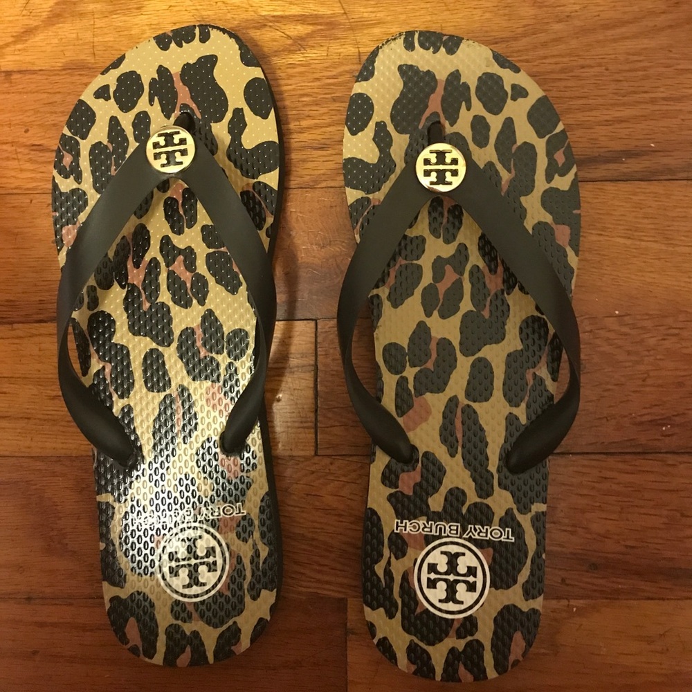 Tory burch flip flops