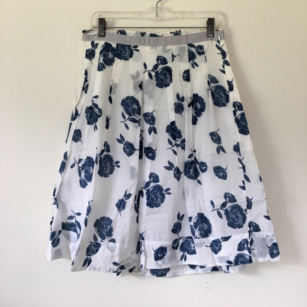 Banana Republic Skirt Size 4