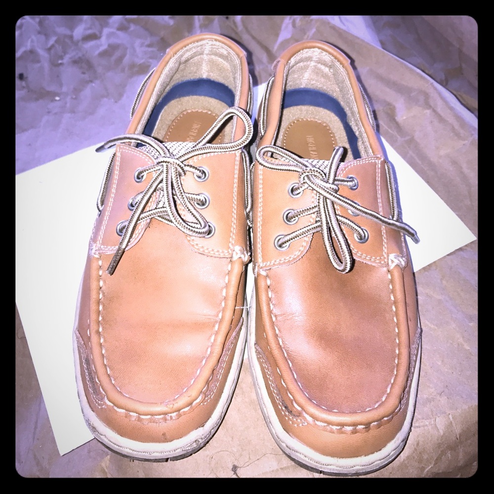 Boat shoes