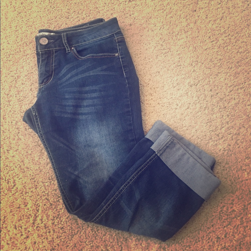 Indigo rein blue washed capris