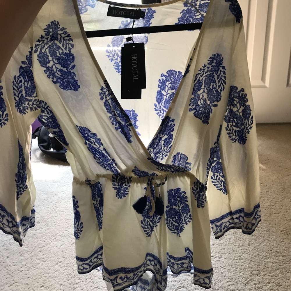 Romper - Picture 2 of 3
